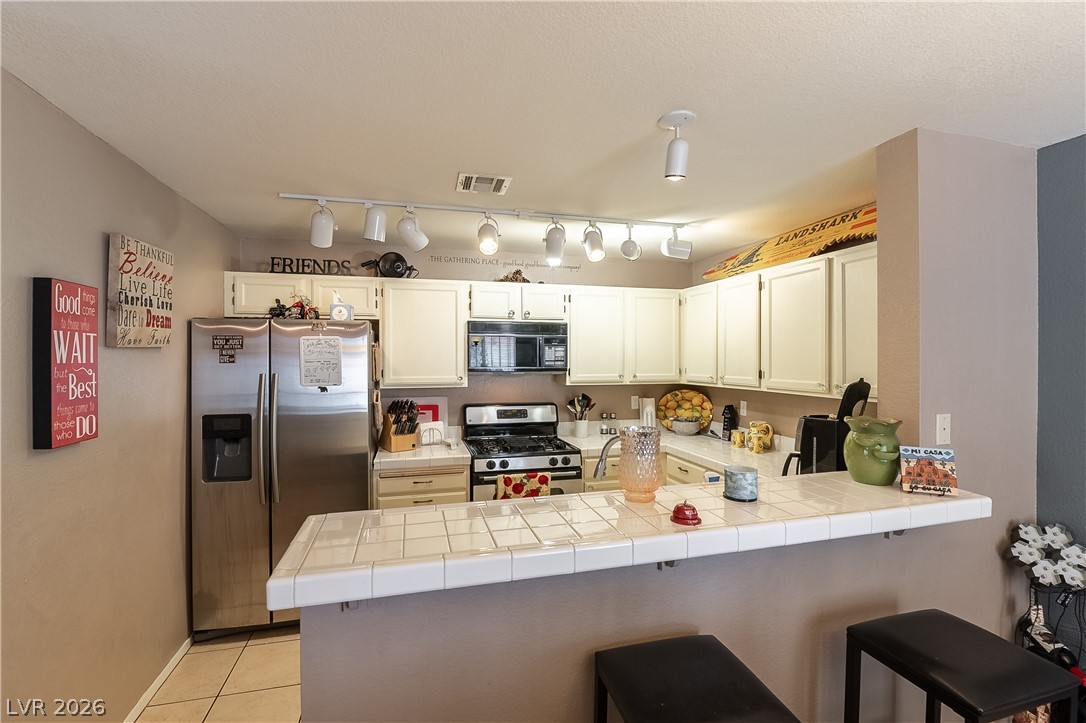 8452 Boseck Drive 287 Las Vegas NV 89145