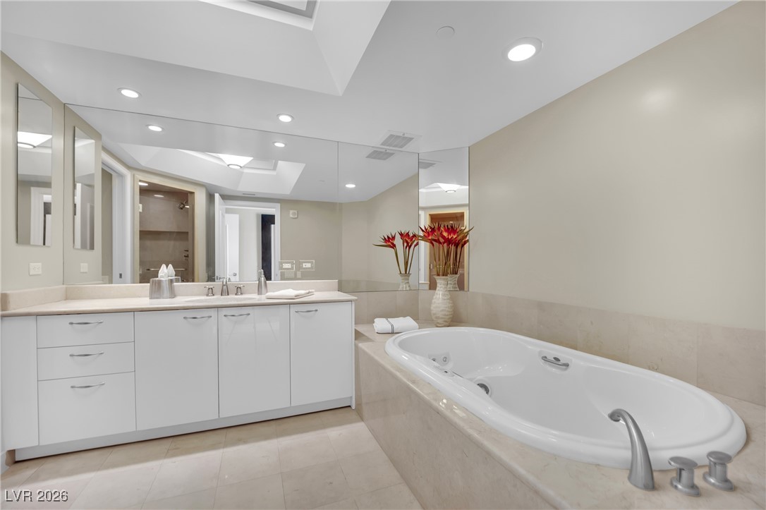 2777 Paradise Road 1803 Las Vegas NV 89109