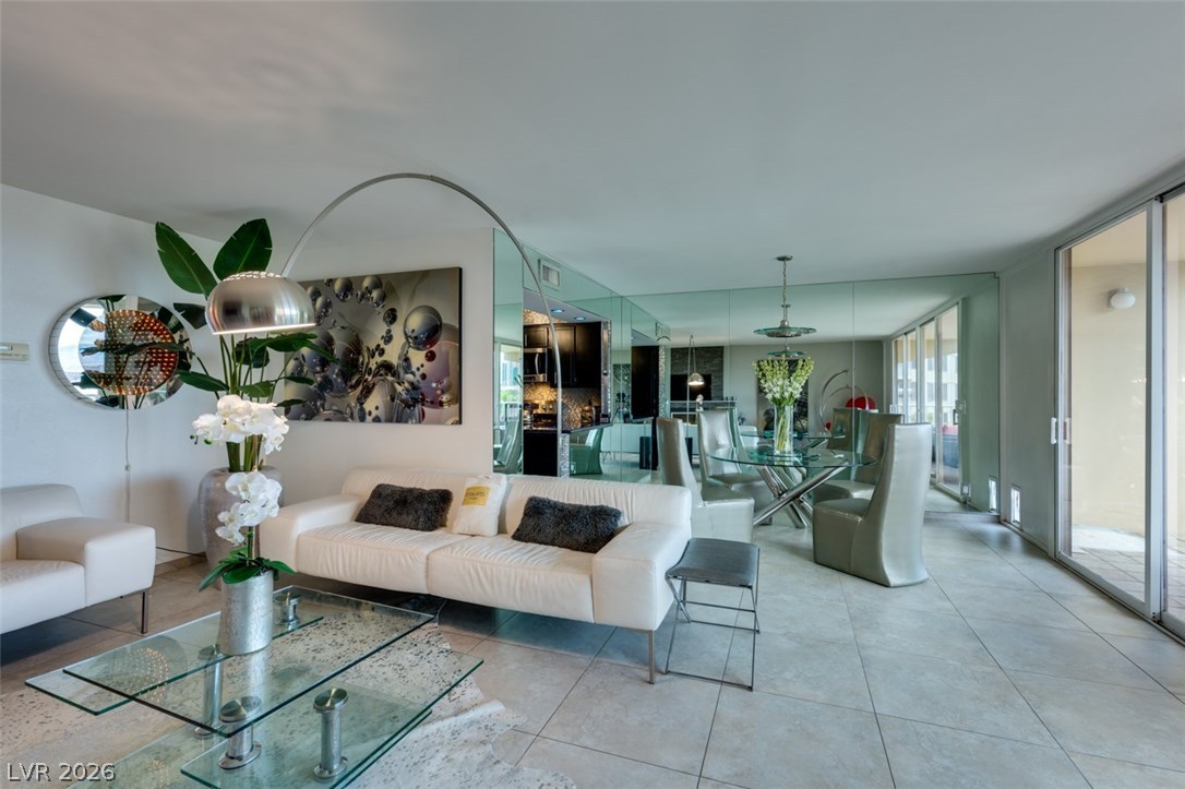 205 East Harmon 807 Las Vegas NV 89169
