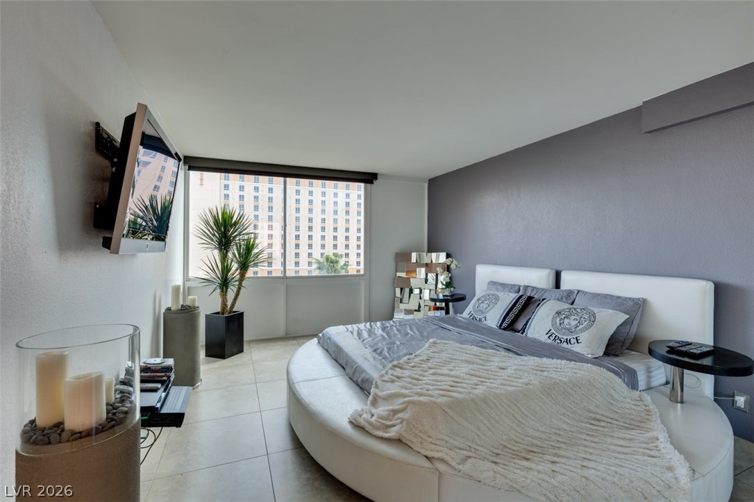 205 East Harmon 807 Las Vegas NV 89169