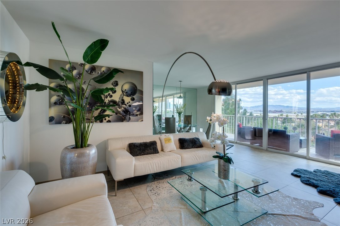 205 East Harmon 807 Las Vegas NV 89169