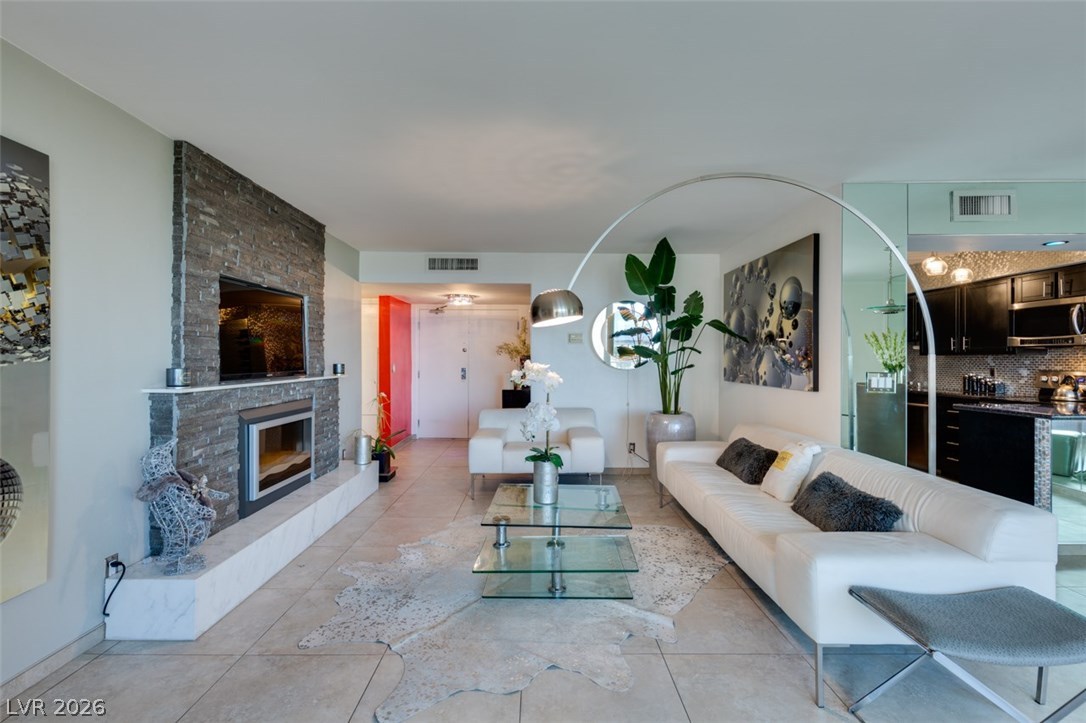 205 East Harmon 807 Las Vegas NV 89169