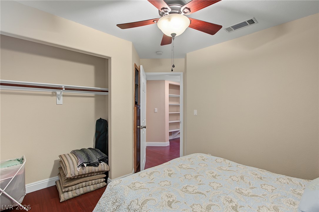 1441 Linnbaker Lane 103 Las Vegas NV 89110