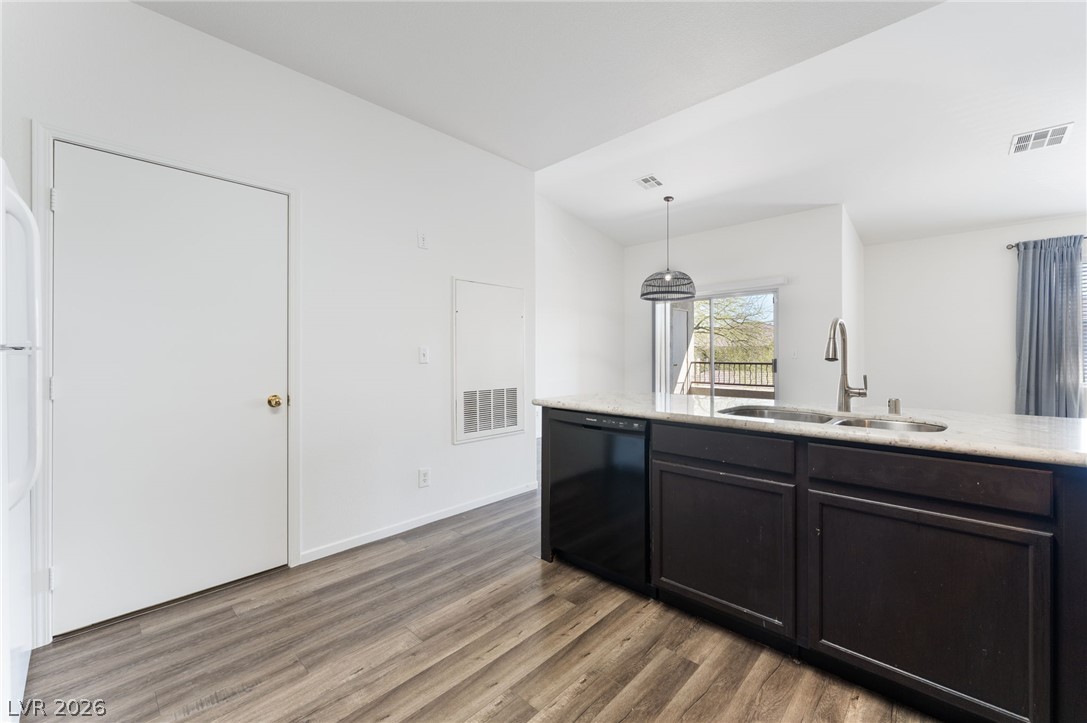 909 Domnus Lane 203 Las Vegas NV 89144