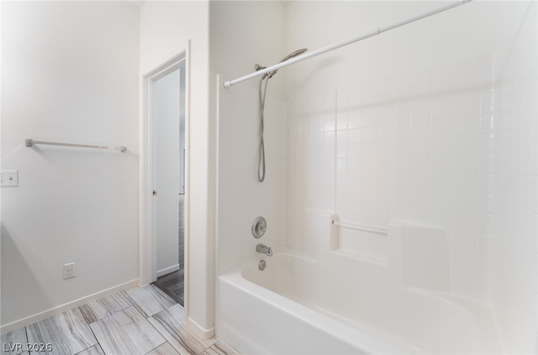 909 Domnus Lane 203 Las Vegas NV 89144