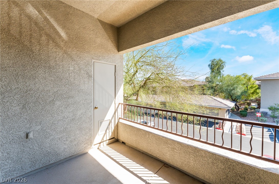 909 Domnus Lane 203 Las Vegas NV 89144