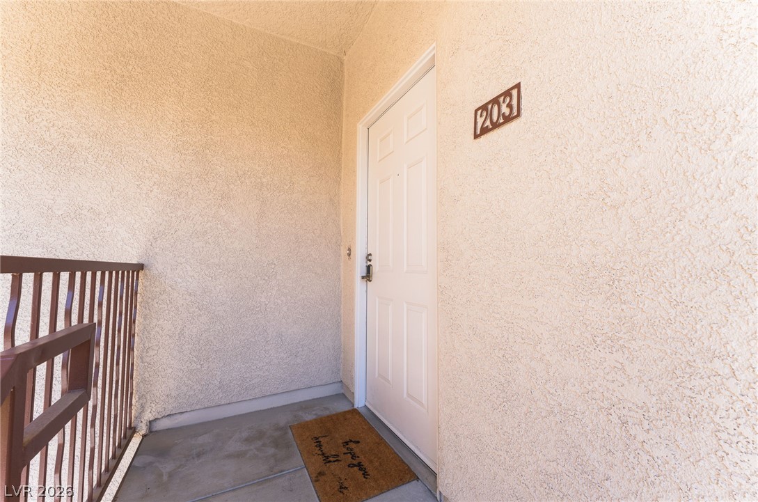 909 Domnus Lane 203 Las Vegas NV 89144