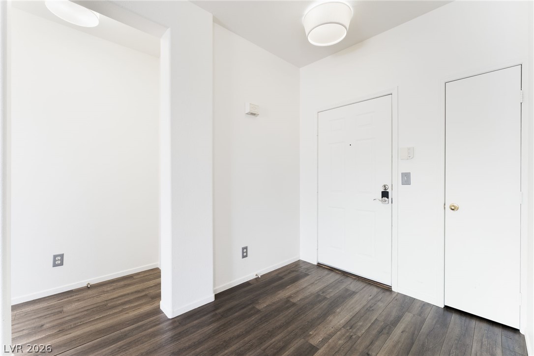 909 Domnus Lane 203 Las Vegas NV 89144