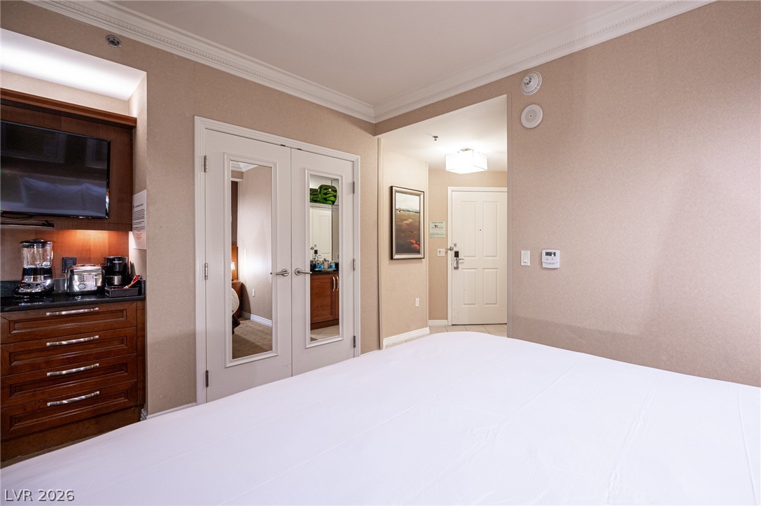 135 East Harmon Avenue 1017 Las Vegas NV 89109