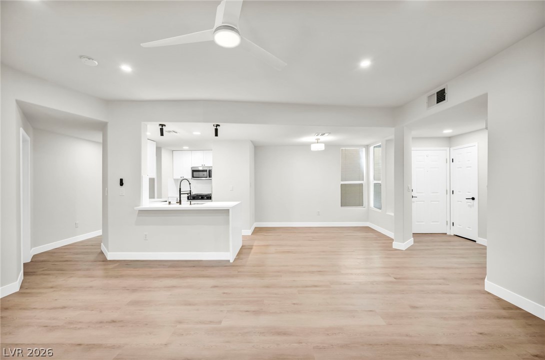 1708 Sky Of Red Drive 104 Las Vegas NV 89128