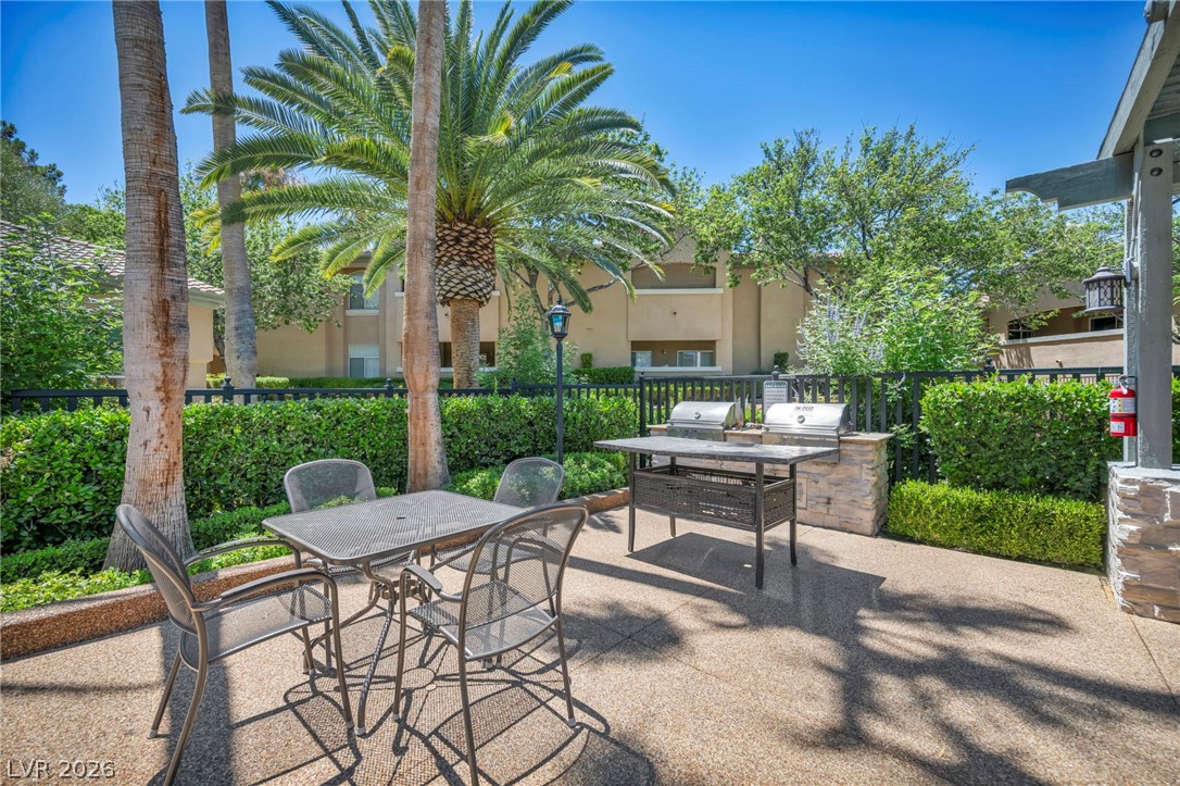 1708 Sky Of Red Drive 104 Las Vegas NV 89128