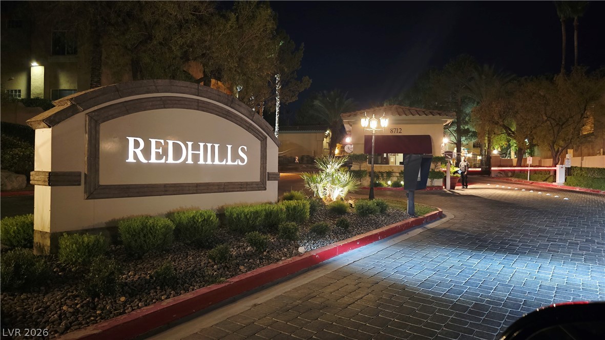 1708 Sky Of Red Drive 104 Las Vegas NV 89128