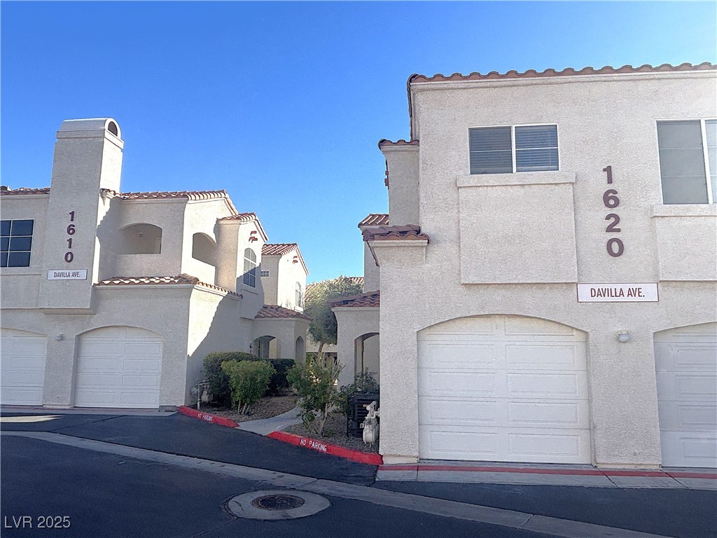 1620 Davilla Street 203 Las Vegas NV 89146