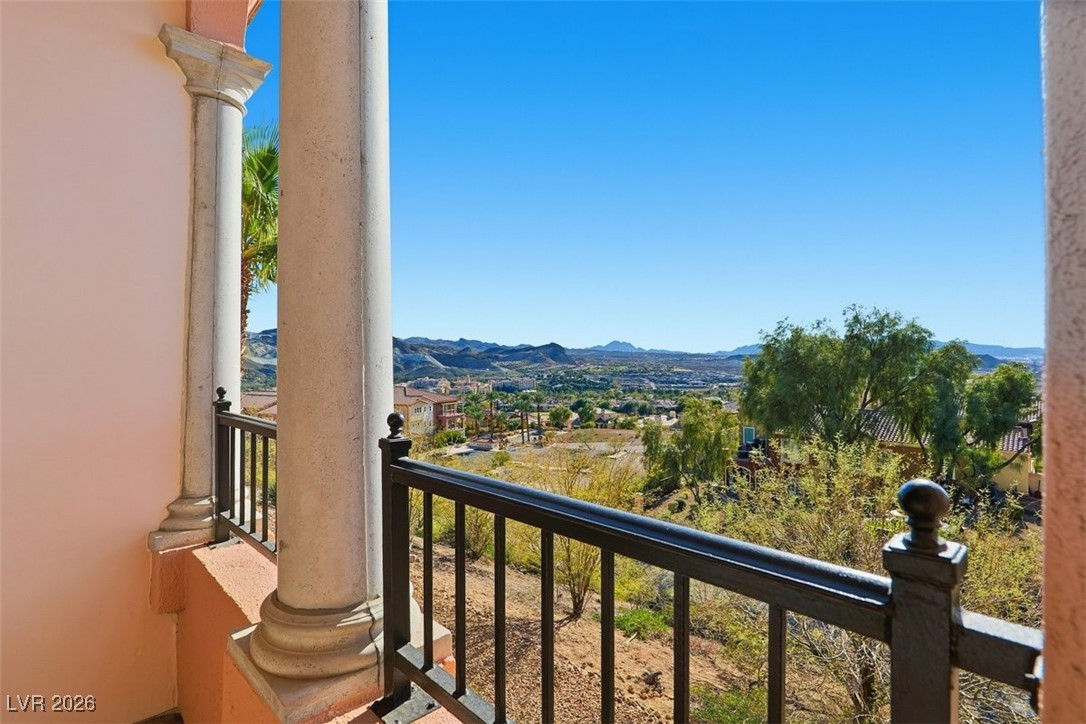30 Via Vasari 104 Henderson NV 89011