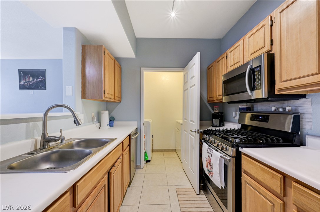 8555 West Russell Road 1017 Las Vegas NV 89113