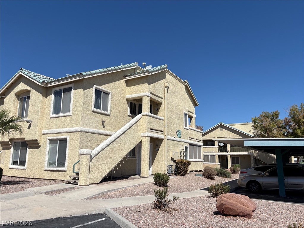1421 Linnbaker Lane 202 Las Vegas NV 89110