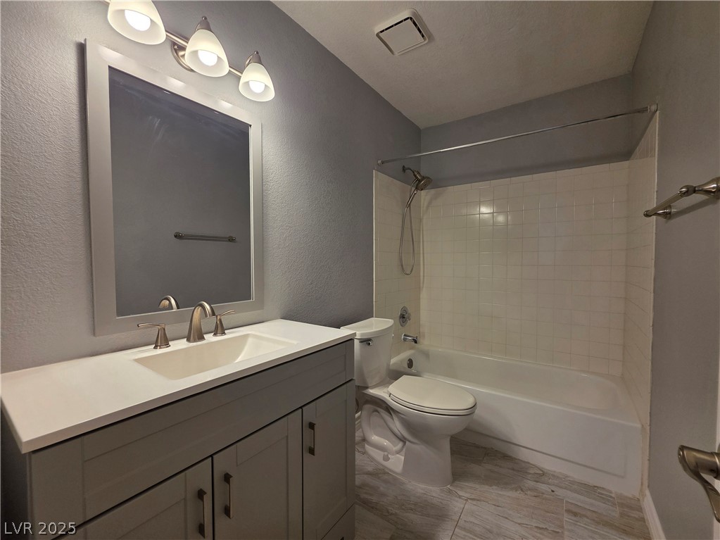909 Red Boulder Drive 202 Las Vegas NV 89128