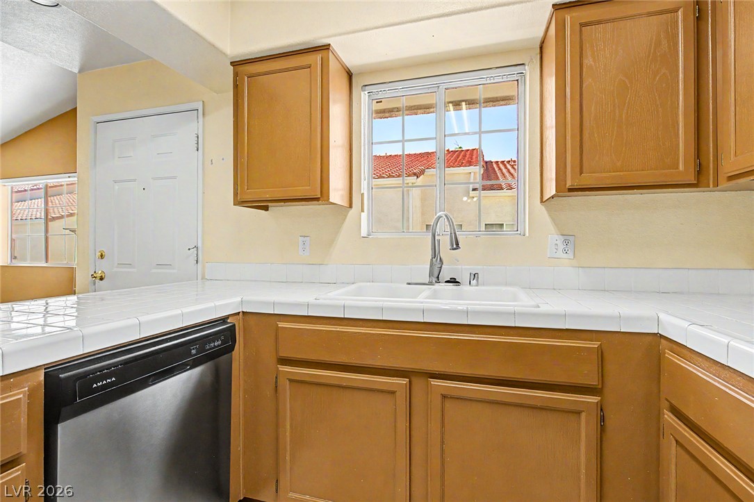 2725 South Nellis Boulevard 2068 Las Vegas NV 89121