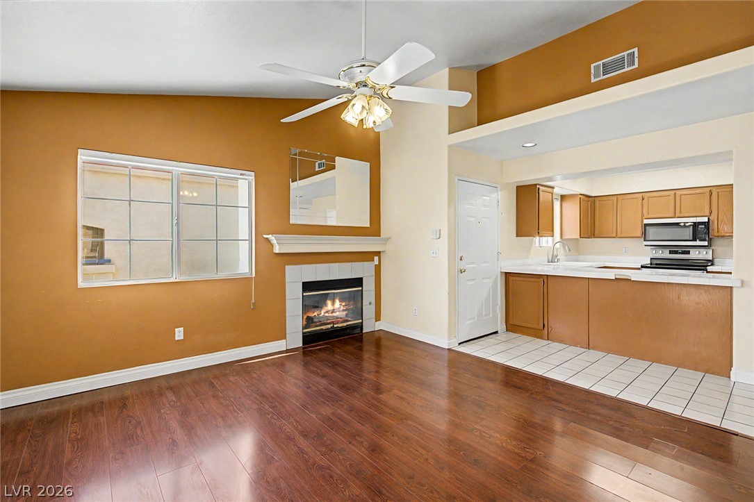 2725 South Nellis Boulevard 2068 Las Vegas NV 89121