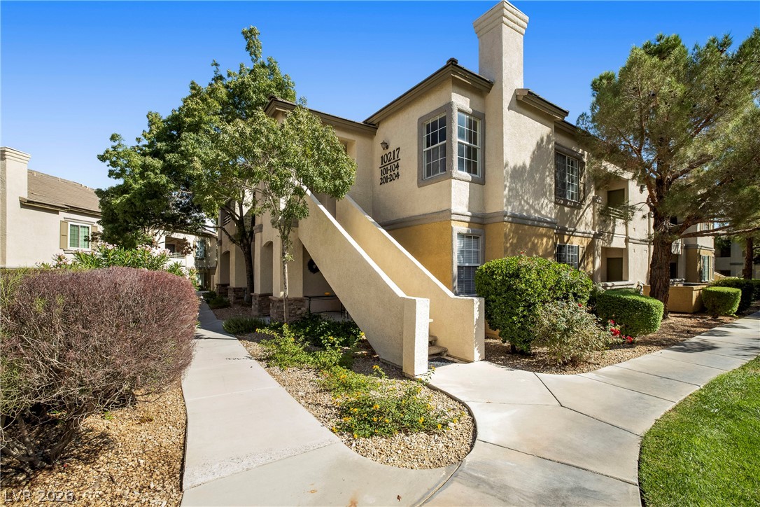 10217 King Henry Avenue 202 Las Vegas NV 89144