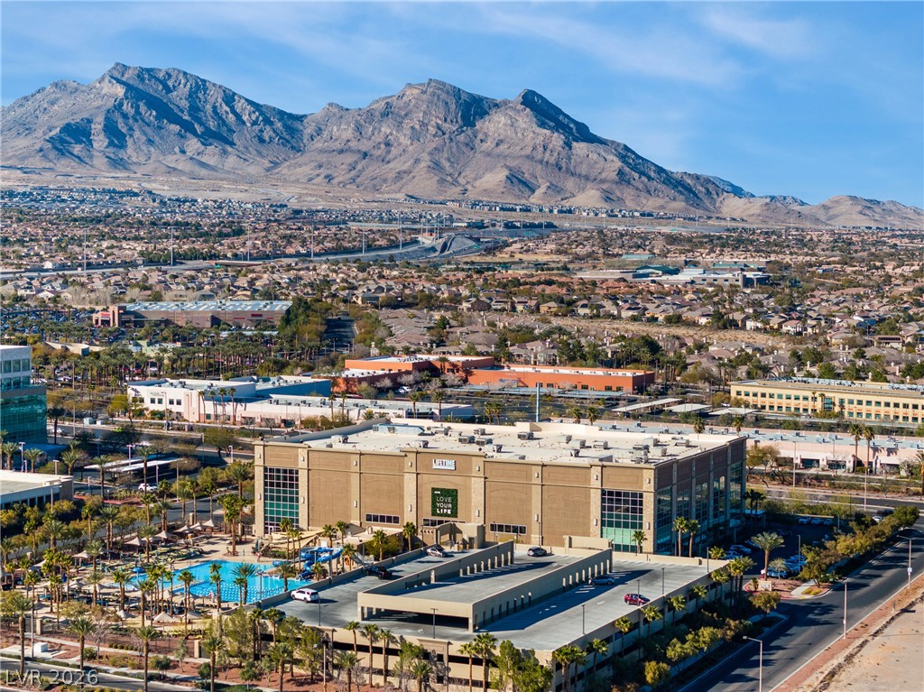10217 King Henry Avenue 202 Las Vegas NV 89144