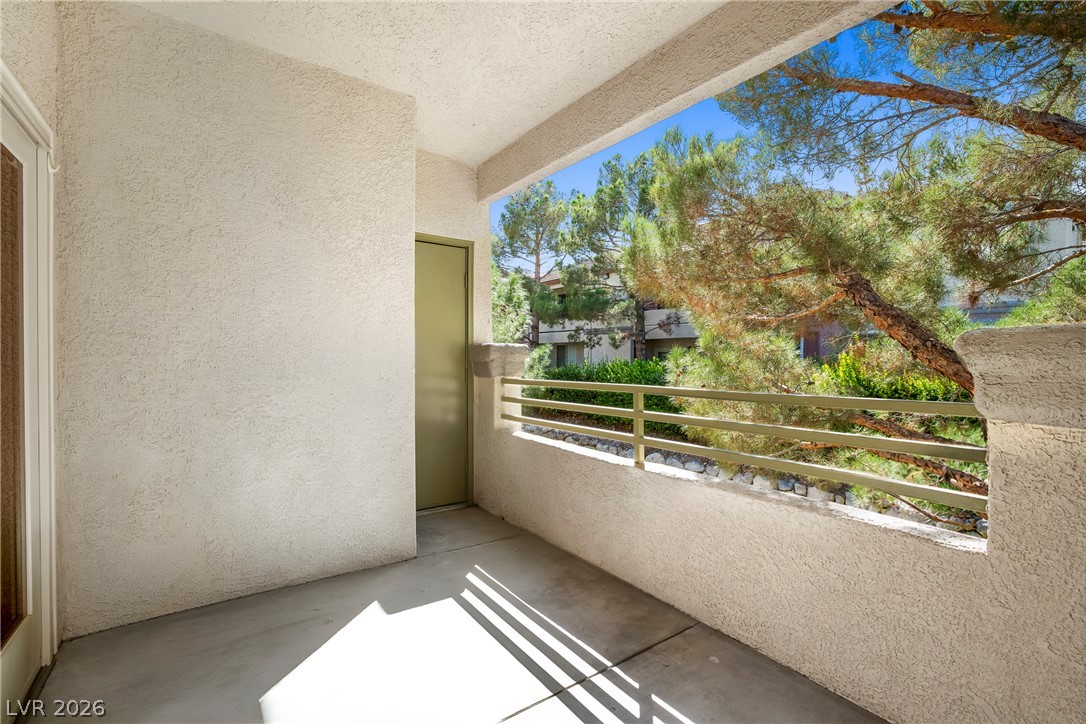 10217 King Henry Avenue 202 Las Vegas NV 89144