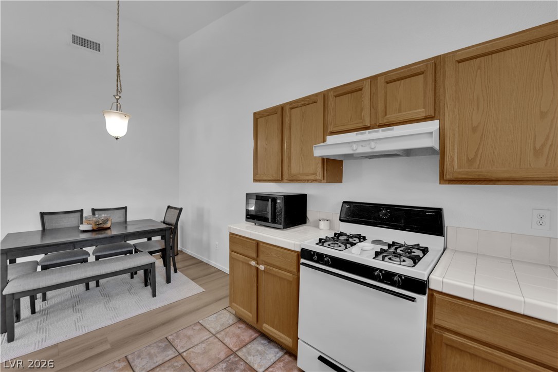 2001 Turquoise Ridge Street 202 Las Vegas NV 89117