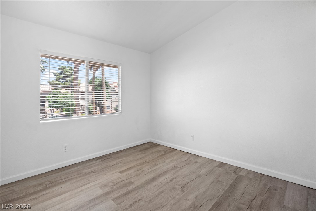2110 Los Feliz Street 2015 Las Vegas NV 89156