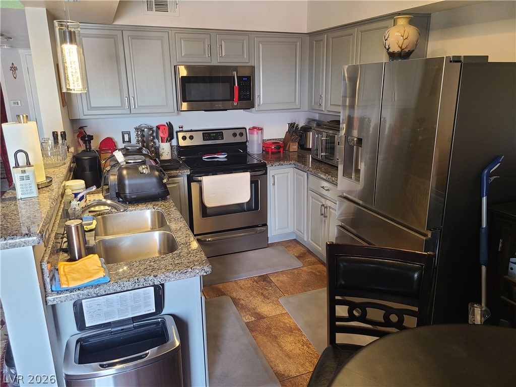 1575 East Warm Springs Road 1523 Henderson NV 89014
