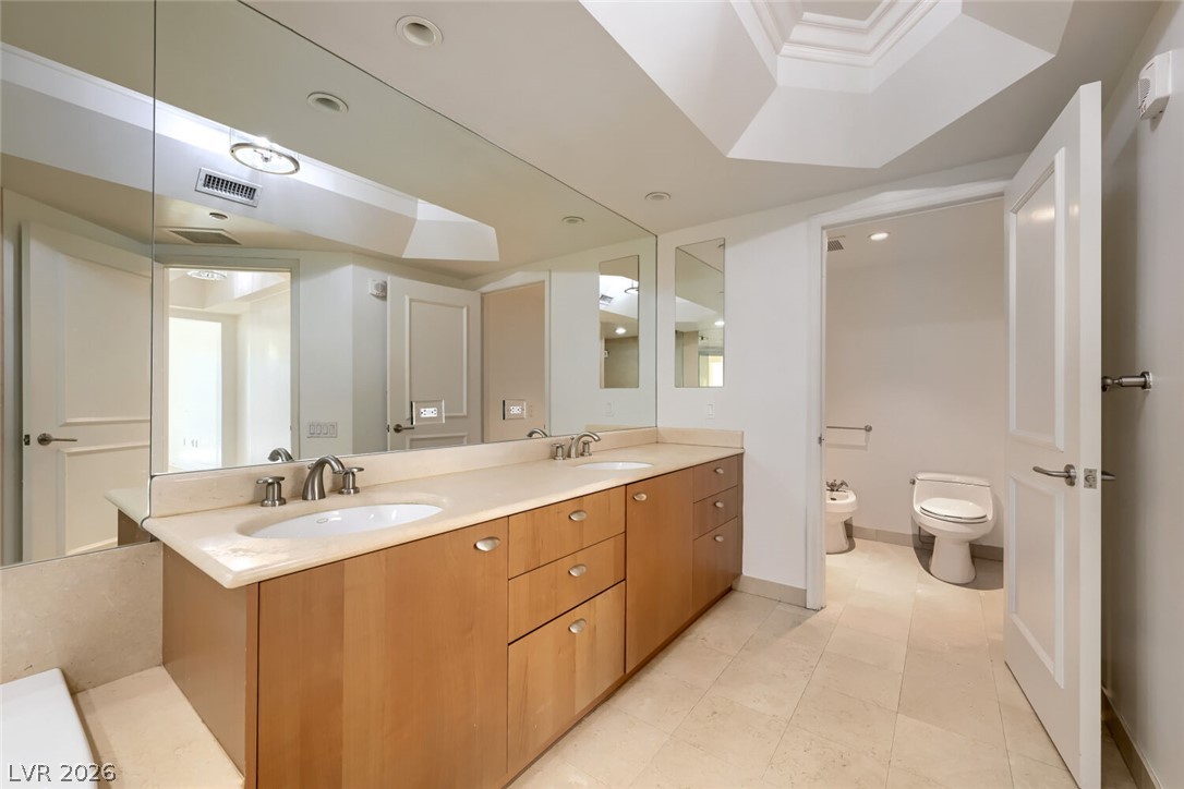 2777 Paradise Road 1002 Las Vegas NV 89109