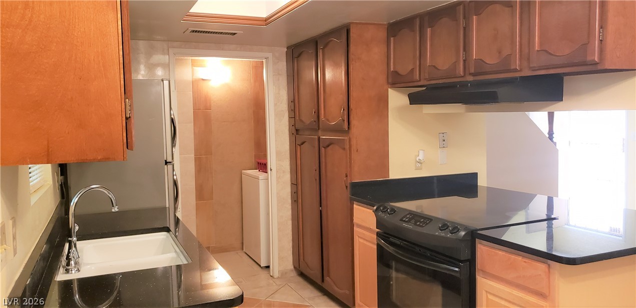 5156 Gray Lane A Las Vegas NV 89119
