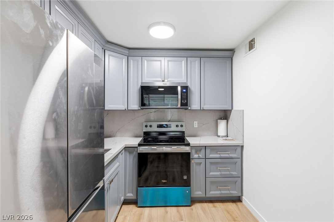 208 Orland Street 10 Las Vegas NV 89107