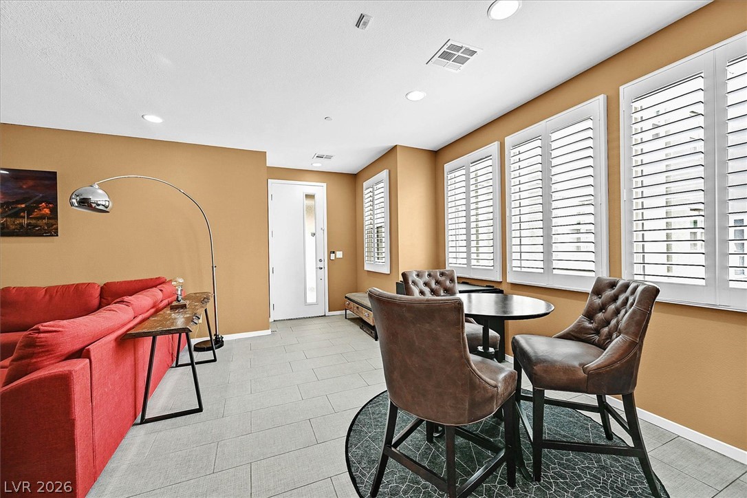 11257 Rainbow Peak Avenue 209 Las Vegas NV 89135