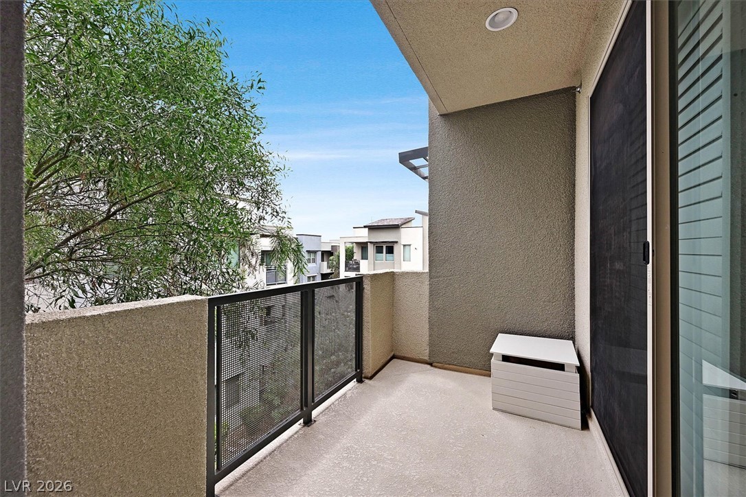 11257 Rainbow Peak Avenue 209 Las Vegas NV 89135