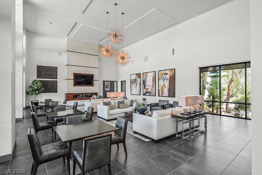 11257 Rainbow Peak Avenue 209 Las Vegas NV 89135