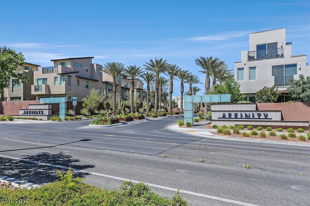 11257 Rainbow Peak Avenue 209 Las Vegas NV 89135