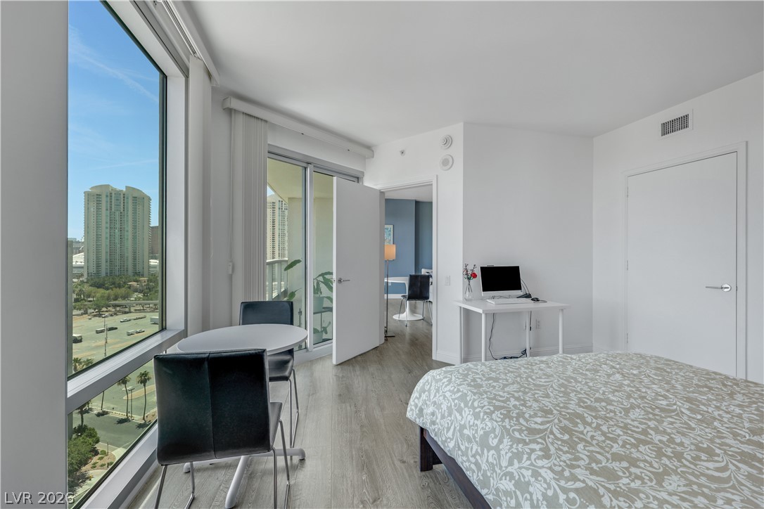 322 Karen Avenue 1604 Las Vegas NV 89109