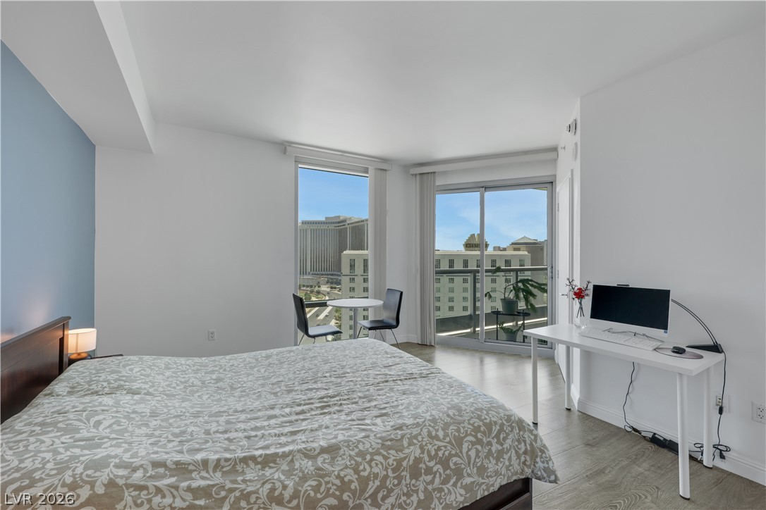 322 Karen Avenue 1604 Las Vegas NV 89109