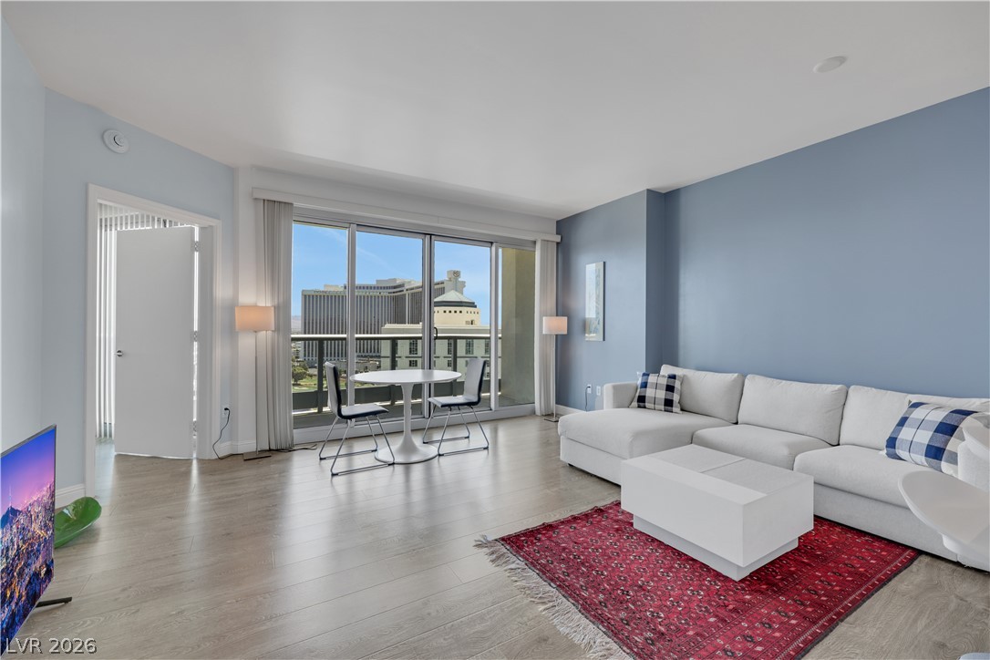 322 Karen Avenue 1604 Las Vegas NV 89109