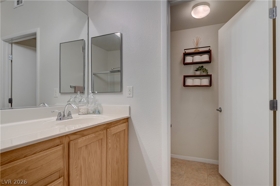 50 Aura De Blanco Street 11104 Henderson NV 89074