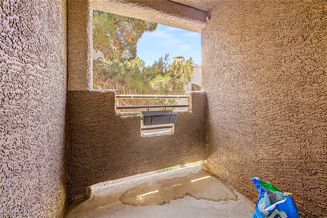 6873 Tamarus Street 203 Las Vegas NV 89119