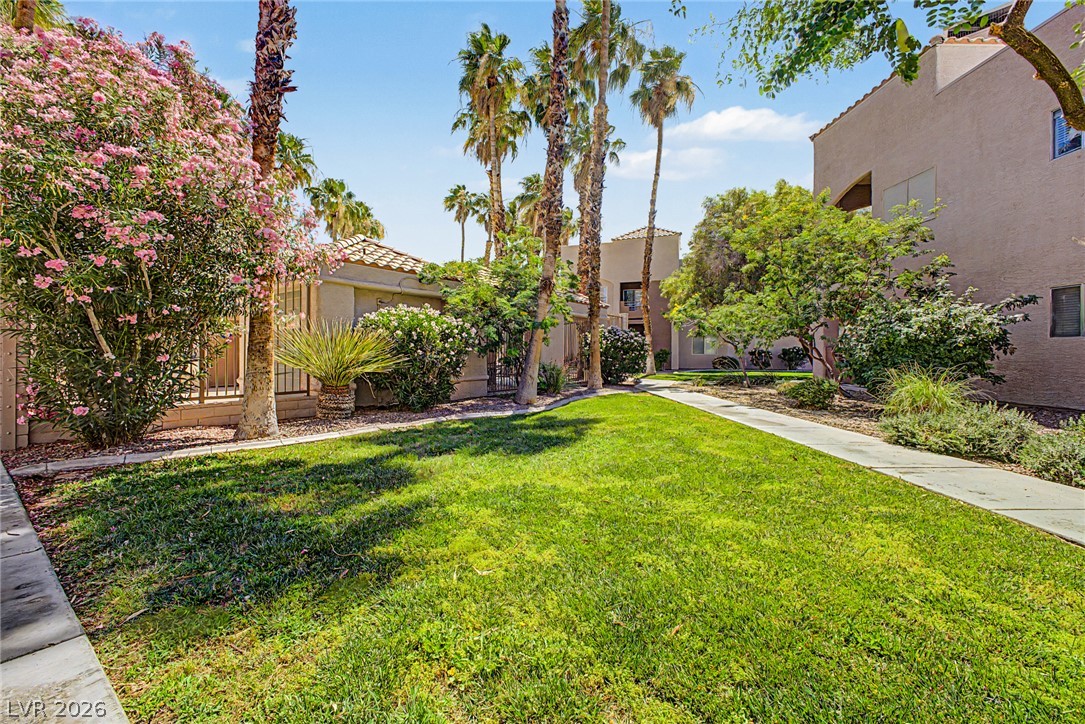 6873 Tamarus Street 203 Las Vegas NV 89119