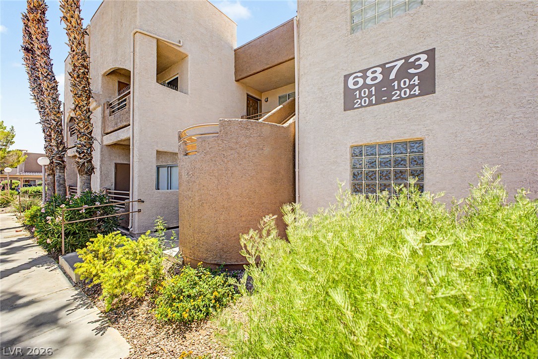 6873 Tamarus Street 203 Las Vegas NV 89119