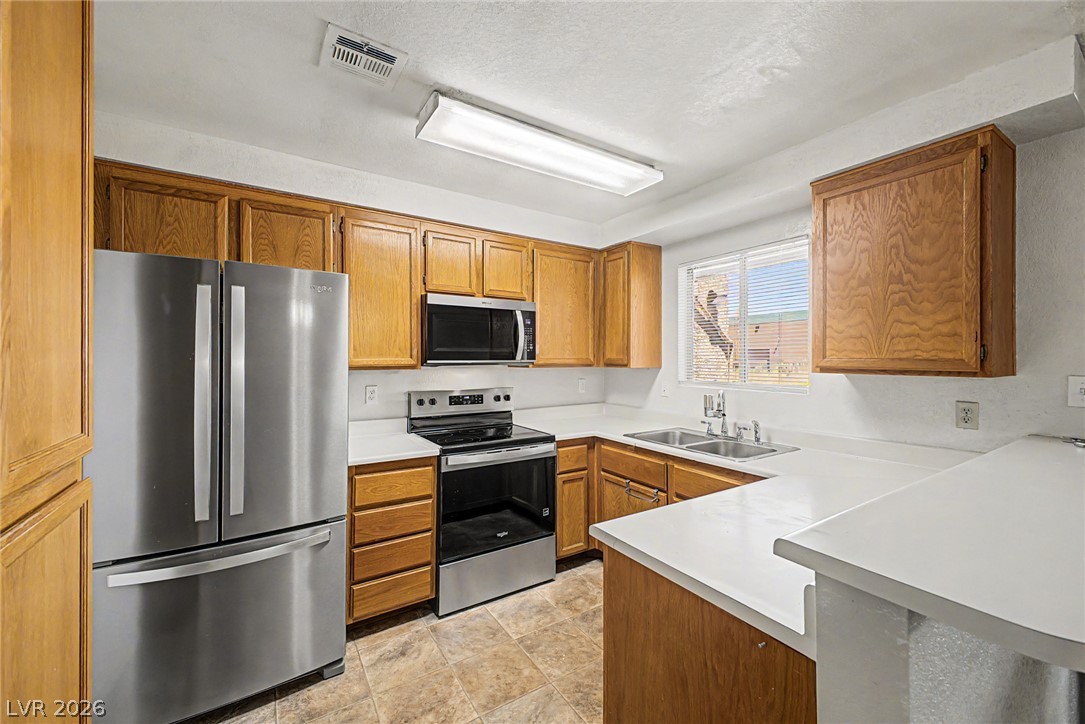 6873 Tamarus Street 203 Las Vegas NV 89119