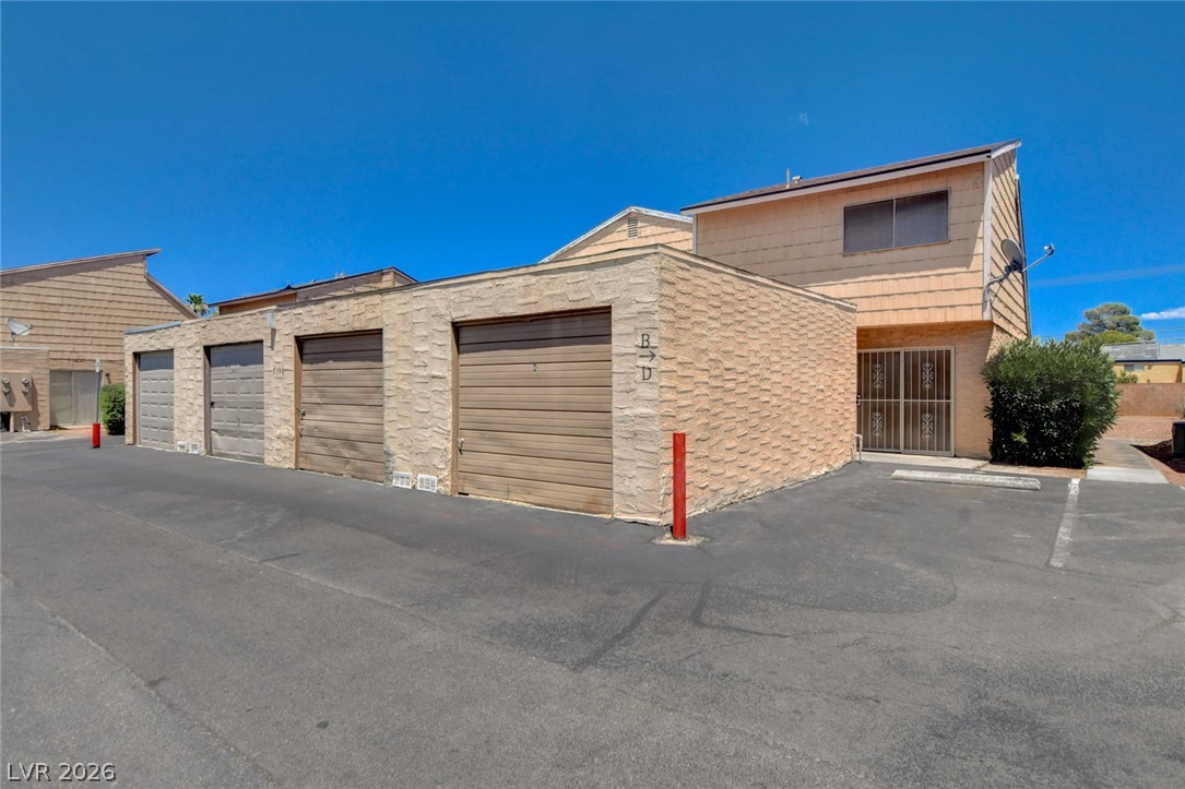 5198 Garden Lane D Las Vegas NV 89119