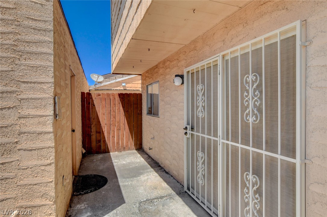 5198 Garden Lane D Las Vegas NV 89119