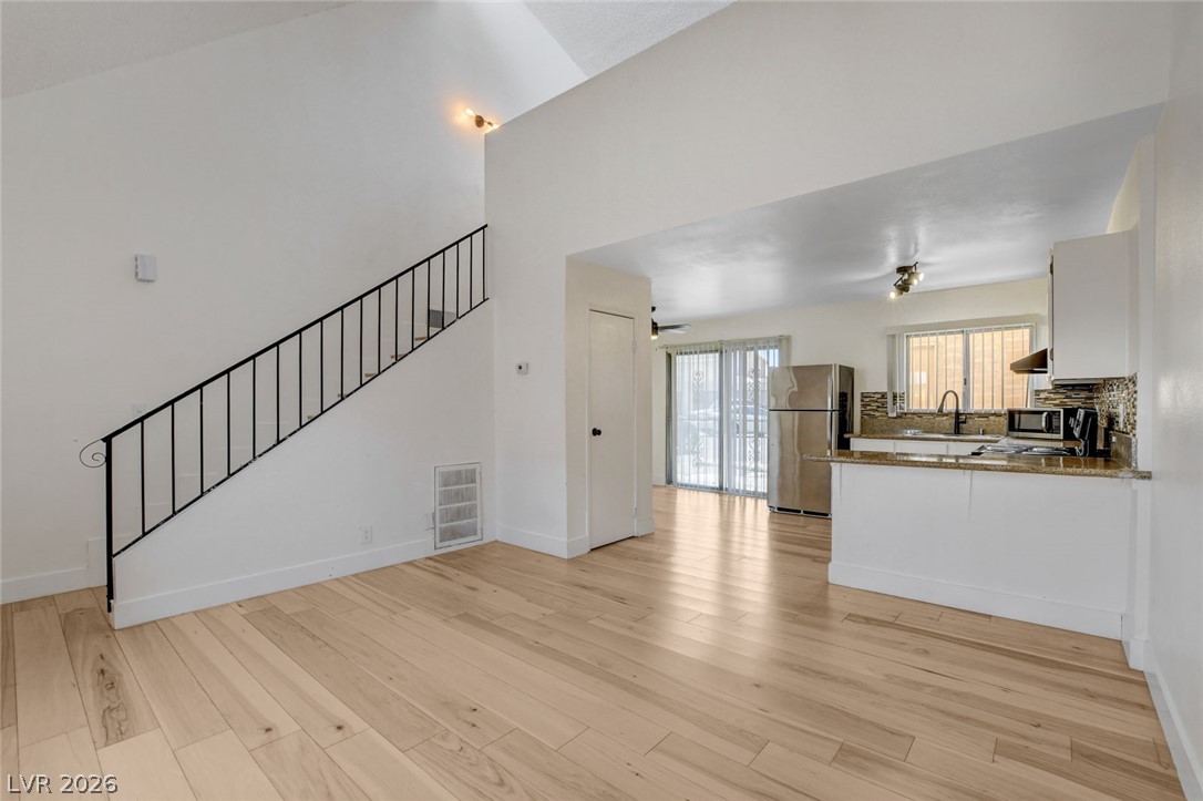 5198 Garden Lane D Las Vegas NV 89119