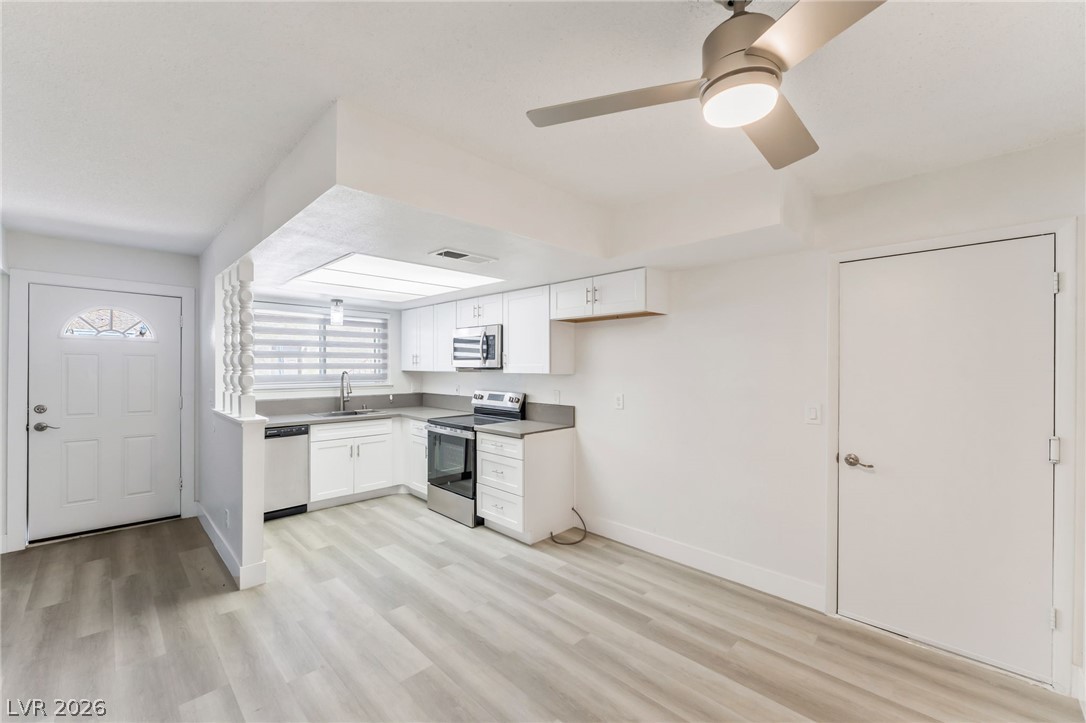 579 Roxella Lane B Las Vegas NV 89110