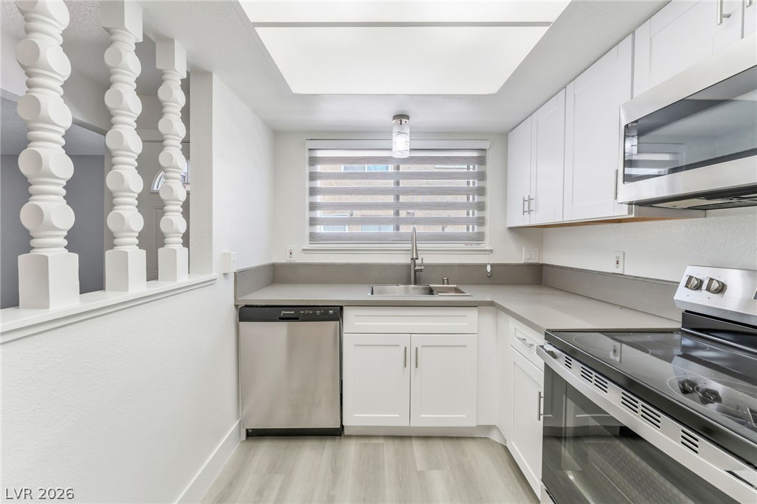 579 Roxella Lane B Las Vegas NV 89110