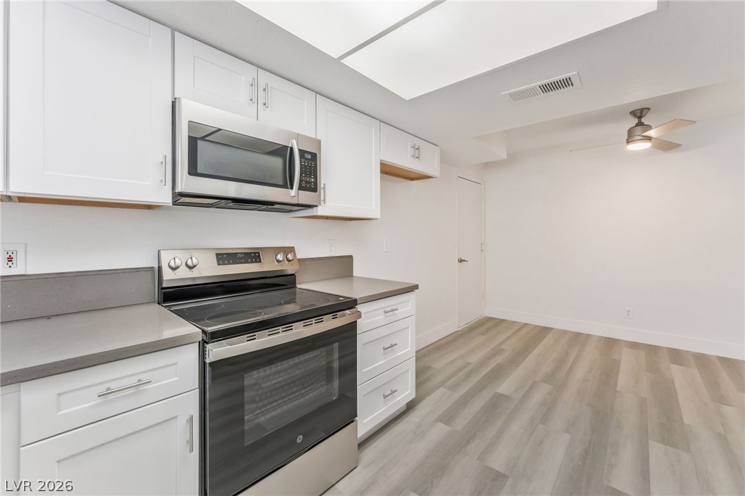 579 Roxella Lane B Las Vegas NV 89110